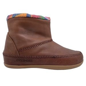 OTZ Shoes Brown Leather Pull On Booties Sherpa Lined Upper Size EU 35